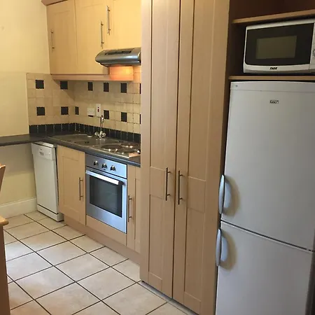 Garville Ave Self Catering Apartment Dublin